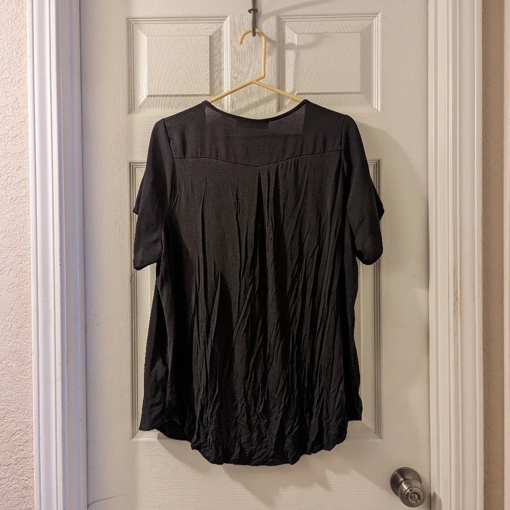 Grey Chiffon Gold Zipper Top - Picture 4 of 4